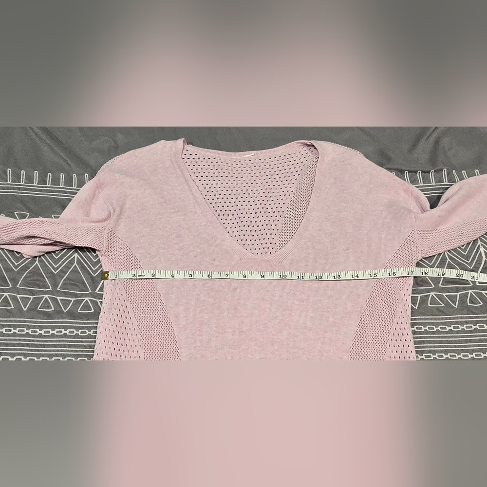 Lululemon Still Movement Pink Sweater Size 4 - Picture 4 of 6